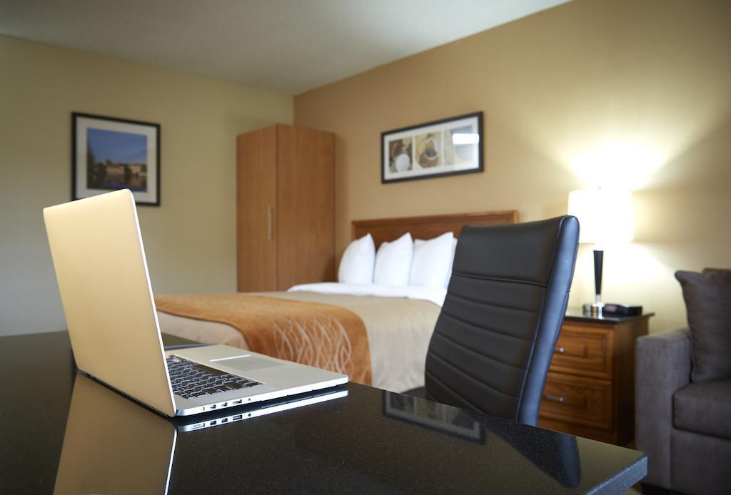 Comfort Inn Kenora Εξωτερικό φωτογραφία